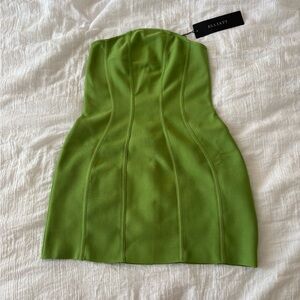 Elliatt Rose Mini Dress in Fern Green